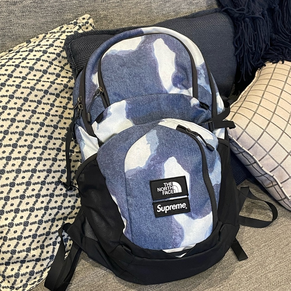 SUPREME X TNF Bleached Denim Backpack